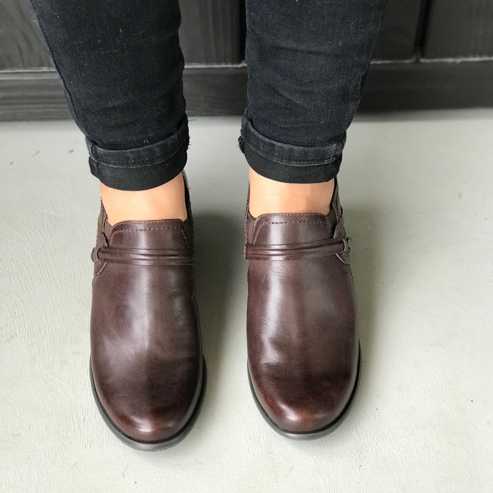 Distressed Leather Kitten Heeled Ankle Loafer Boot - Picture 4 of 5